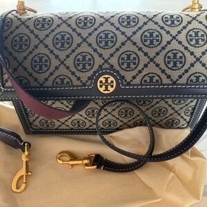 Tory Burch Patterned Crossbody Bag in Navy and Gold